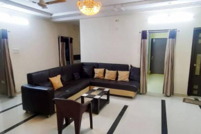 Servostay - 3 BHK Fully Furnished Lavish Home with Parking in KPHB Near Forum Nexus Mall